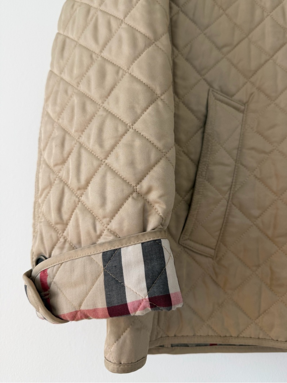 Burberry Quilted Beige Puffer Jacket - Picture 7 of 7